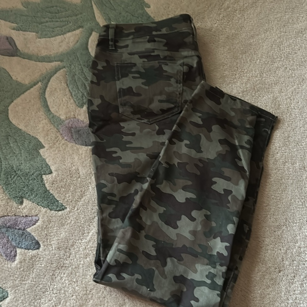 NWOT Needle & Cloth Camo Pants